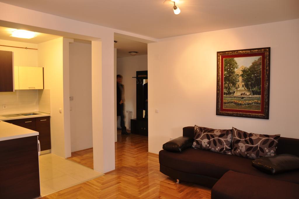 Park Srce Apartments Arandjelovac Quarto foto