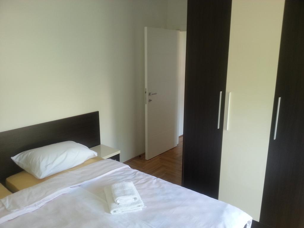 Park Srce Apartments Arandjelovac Quarto foto