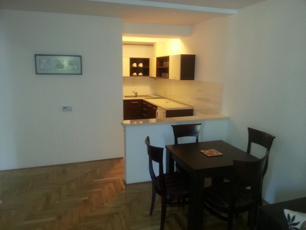 Park Srce Apartments Arandjelovac Quarto foto